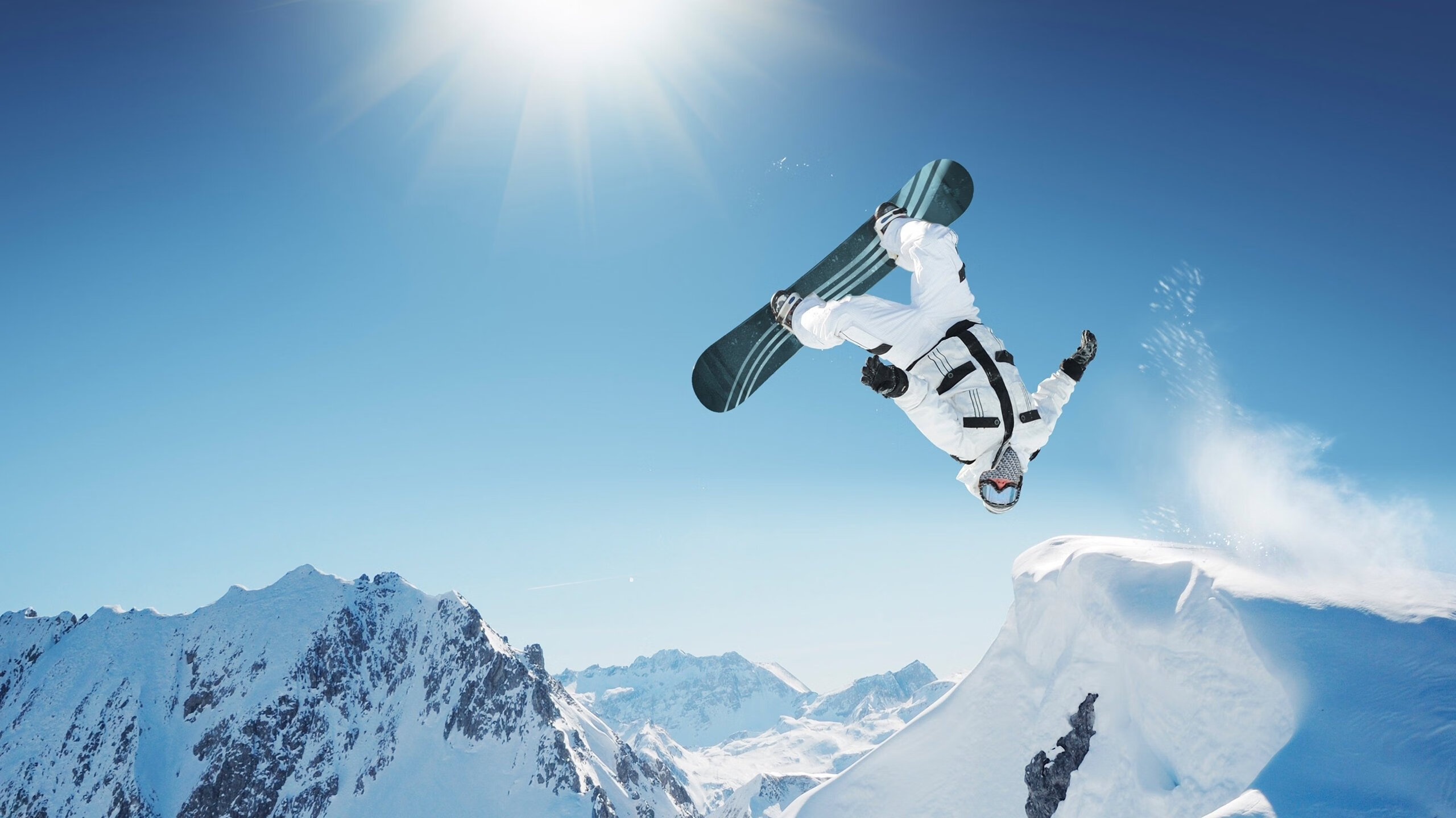 社区台球角落:让运动走入千家万户,社区台球室